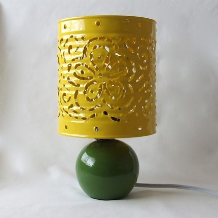 savvyhousekeeping 5 things to do with a tin can lamp shade