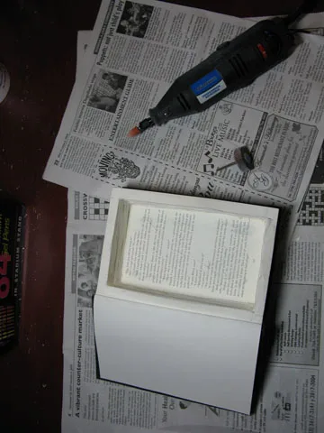 savvyhousekeeping hide in a book
