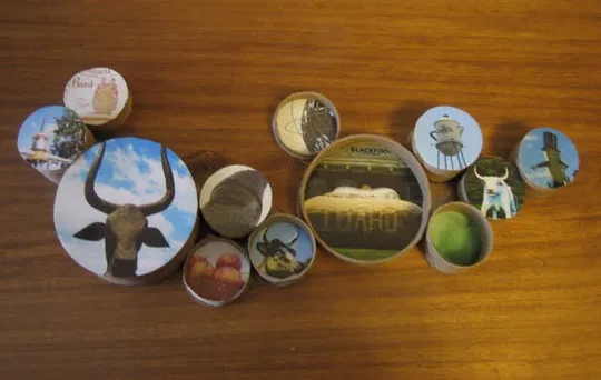 photo display cardboard tubes savvyhousekeeping