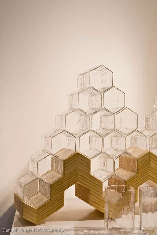 savvyhousekeeping honey comb glass set