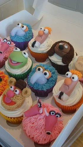 savvyhousekeeping muppet cupcakes