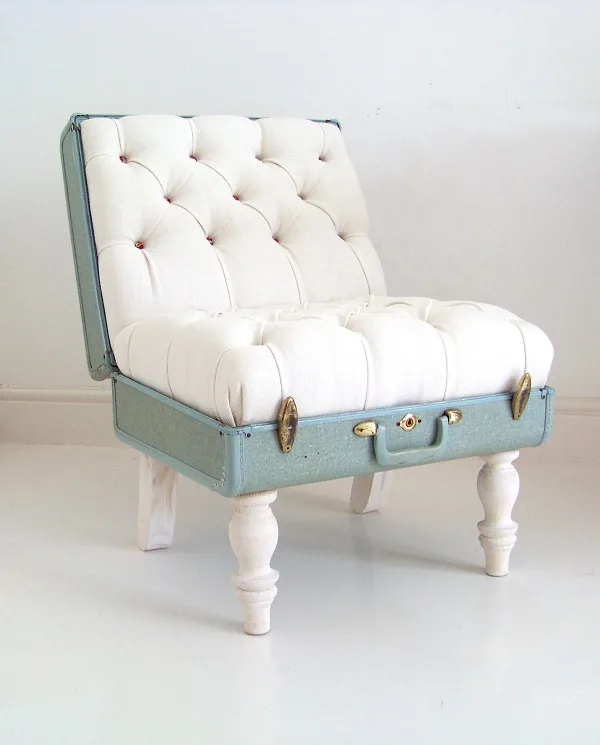 savvyhousekeeping suitcase chair 