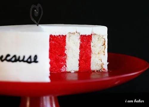savvyhousekeeping vertical layer cake tutorial