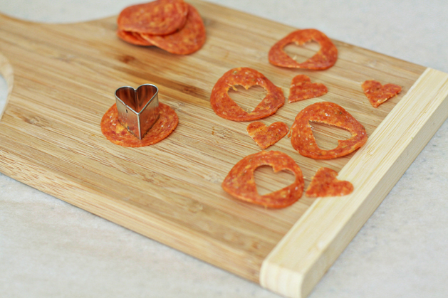 Heart Shaped Pizza Pan. Heart-Shaped Pepperoni Pizza