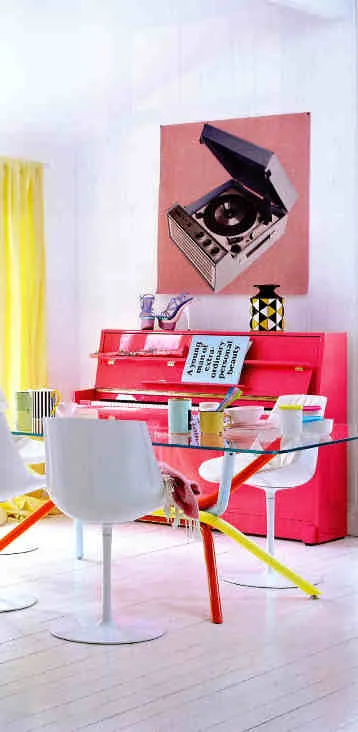 pinkpiano.jpg.scaled500