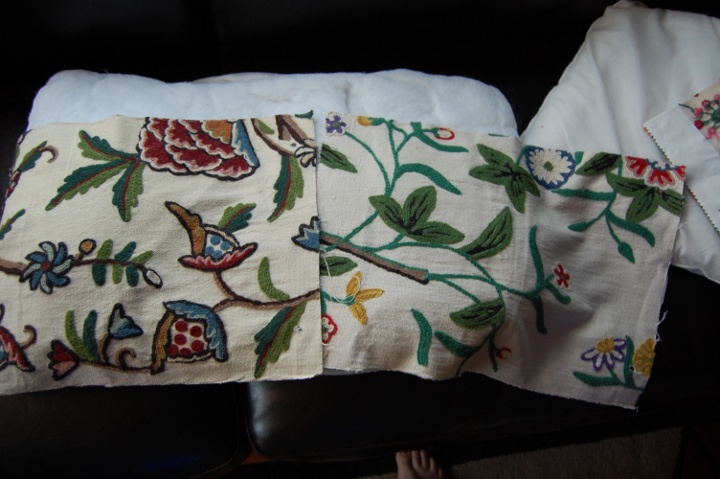savvyhousekeeping recycling old pillow into throw pillows