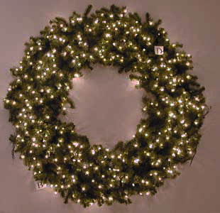 savvyhousekeeping recycled christmas wreath from bicycle wheel
