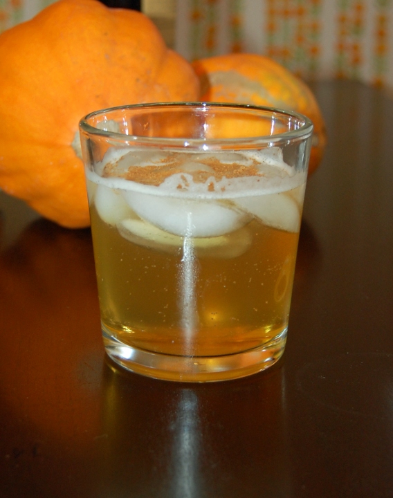 savvyhousekeeping fall cocktail harvest highball