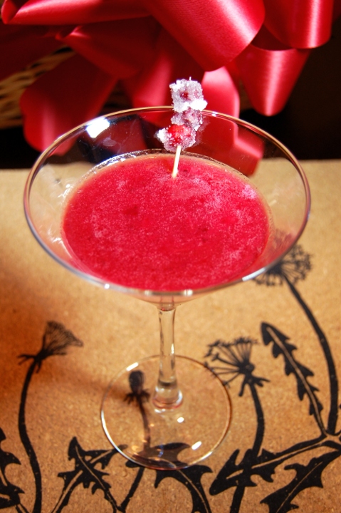 savvyhousekeeping christmas cosmo cosmopolitan holiday drinks cranberry vodka sex city sorbet new year's party festive strawberry margarita