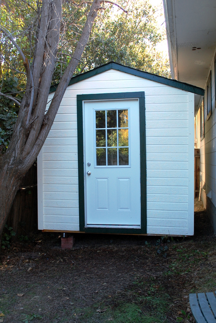 savvy housekeeping » turning a shed into an office part 2