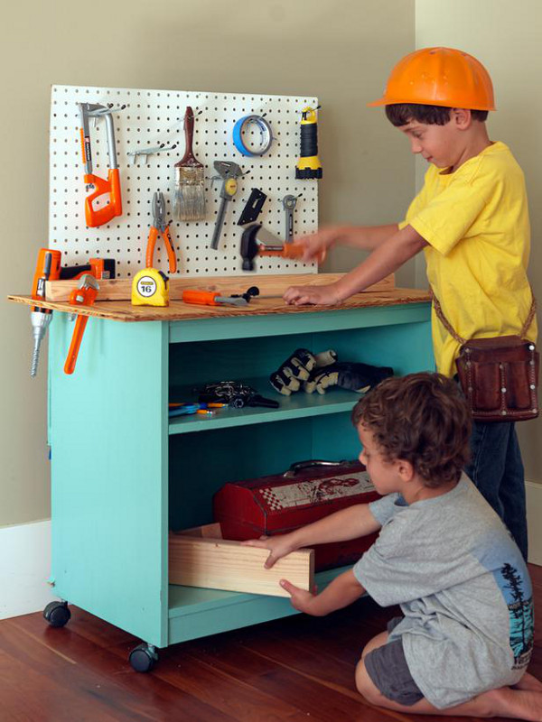 CI SusanTeare upcycled toy workbench v lg